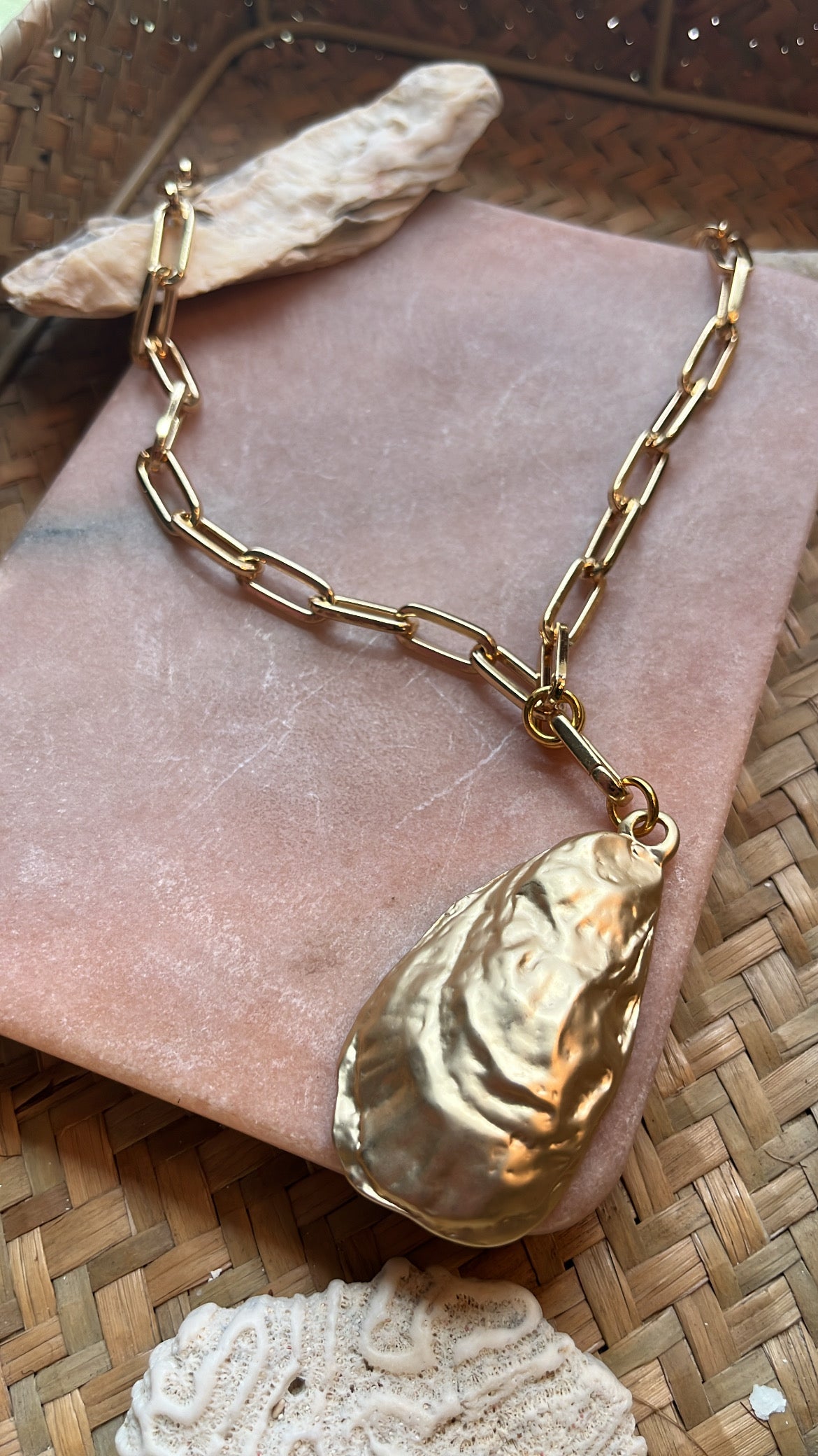 The Oyster Necklace
